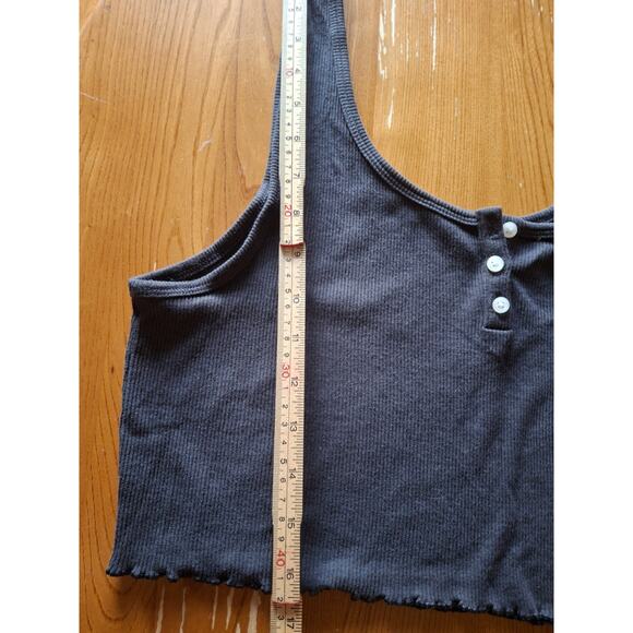 American Eagle Ribbed Henley Crop Lettuce Hem Tank Top Size XL - Picture 6 of 6